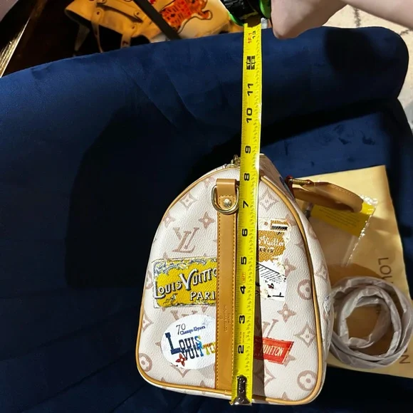 Unbranded Beige Monogram Bag with Colorful Patches - Picture 9 of 13